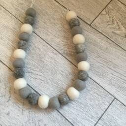 Grey & White Felt Ball Curtain Tie Backs Wool Pom Decor - thumbnail 2