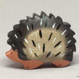 Toy Hedgehog Wooden Black Pink Mother Size 6, 5 X 5, 0 2, 5 cm - Bxhxs Ca. 30, 0 Gr - thumbnail 2