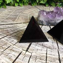 Natural Obsidian Pyramids - thumbnail 2