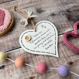 Glam-Ma Wooden Heart Plaque Handmade Grandma Gift - thumbnail 2