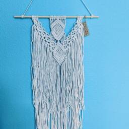 White Macrame Diamond Weave Wall Hanging - thumbnail 2
