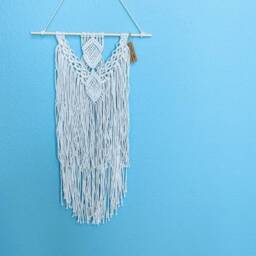 White Macrame Diamond Weave Wall Hanging - thumbnail 4