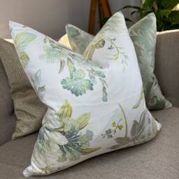 Cushion Cover - Pillow Floral Pattern Design Green Flowers For Chair/Sofa/Bed Designer Countryside Home - thumbnail 1