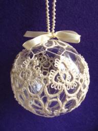Christmas Ball Tatting Lace Ornament White-Off Ecru Cream Thread Tatted - thumbnail 2
