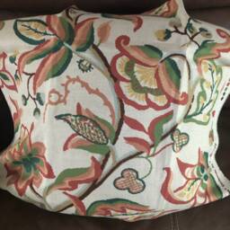 Alexandra Vine in Pink & Green Or Terracotta - Pillow Cover - thumbnail 2