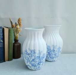 Blue Burleigh Design Glass Vase, Floral Home Decor Gift, Hand Decorated - thumbnail 1
