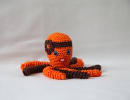 Crochet Octopus - thumbnail 1