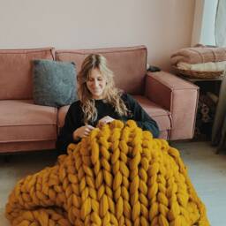 Chunky Knit Blanket - Arm Merino Wool Plaid Giant Weighted Throw Big Yarn - thumbnail 2