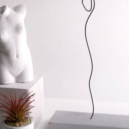 Handmade Wire Art Woman Sculpture Minimalist Tabletop Decor - thumbnail 4