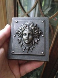 Luna in The Blackened Iron Finish, Small Architectural Detail, Victorian, Cast Shadows Studio - thumbnail 1