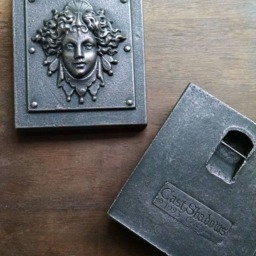 Luna in The Blackened Iron Finish, Small Architectural Detail, Victorian, Cast Shadows Studio - thumbnail 3