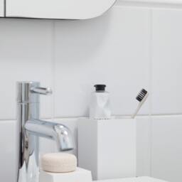 Modern Farmhouse Thoothbrushes Holder, Minimalist Cup For Toothbrushes Foghi, Bathroom Organization, White Batthroom Accessories - thumbnail 2