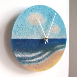 Beach Painting Clock 9.5 - thumbnail 3