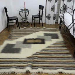 Handwoven Wool Bed Blanket Rustic Boho Queen Throw - 225x175cm - thumbnail 4