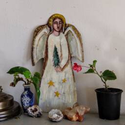 Sheet Metal Medieval Angel/Folk Art Angel - thumbnail 3