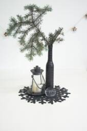 Christmas Placemat/ Round Fir Branch Design/ Winter Decorations/ Holiday Table Centerpiece/ Dining Decor - thumbnail 1