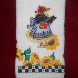 Appliqued Sunflower Bathroom Or Kitchen Hand Towel Crow in Bonnet, Hand-Painted Cotton - thumbnail 2