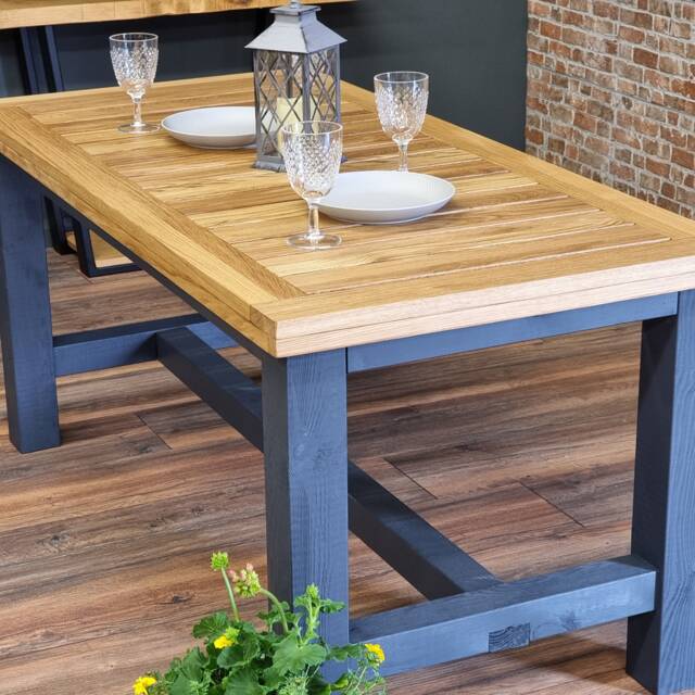 Garden Table Outdoor Furniture Dining - Solid Oak - image 1