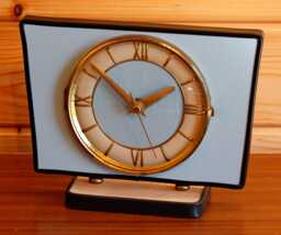 Retro Style Mantel Clock - New 22cm Handmade Mid Century Vintage Formica Unique Wooden Desk Gift Off The Wall Clocks - thumbnail 1