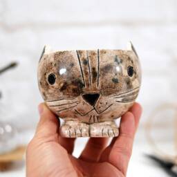 Mini Ceramic Planter Pot With Cute Handpainted Cat Face/Plant Hanger For Cactus, Succulents, Air Plants - Animal Decor Gift - thumbnail 3