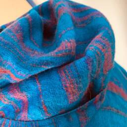 Warm Blue Cosy Blanket 4 Parties Festivals & Snuggling. A Lovely Soft Touch, Very Warm, Nice & Lightweight Shawl Scarf Throw - thumbnail 2