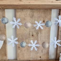 Neutral White Christmas Garland, Nordic Ornament, Neutral 2022 Christmas, Snowflake Garland, Banner - thumbnail 3