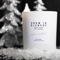 Snow in Glencoe Soy Candle Scottish Gift Luxury Winter Hygge Fresh Scent Made Scotland - thumbnail 1