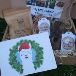 Alpaca Wool & Bird Feeder Christmas Gift - Alpaca Nest -Natural - Nesting Material Gardener Feeder Watcher Gardening - thumbnail 2