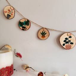 Handmade House Plant Garland - Rustic Wood Slice Wall Decor - thumbnail 2