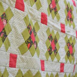 Granny Square Throw Or Lap Quilt - thumbnail 3