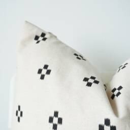 White Black Dot Block Print Mudcloth Hmong Pillow Case - thumbnail 2