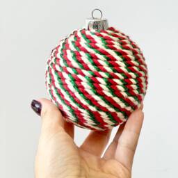 Handmade Yarn Christmas Ball Ornament Burgundy & Gold Decor - thumbnail 3