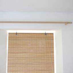 Handmade Oak Curtain Pole With Brackets, Minimalist Style - thumbnail 3