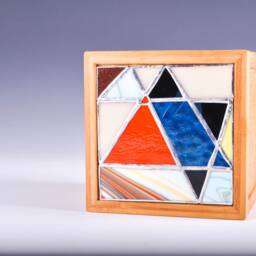stained Glass Accent Lamp, Night Light, Table Wall Art - thumbnail 2