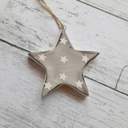 Grey Ceramic Hanging Star Decoration - The Home & Hearts Shop Rustic Wall Decor Shabby Wedding Gift Christmas - thumbnail 2