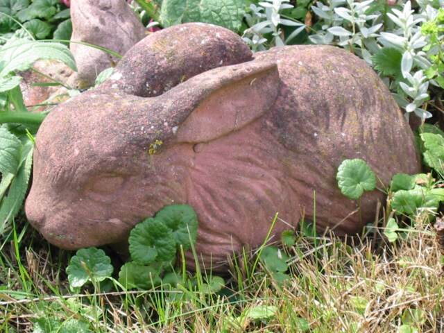 Rabbit/Hare Animal Sculpture Figurine Made Of Artificial Sandstone in Antique Look S 04 - image 1