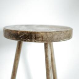 Round Rustic Wooden Sofa End Table - thumbnail 3