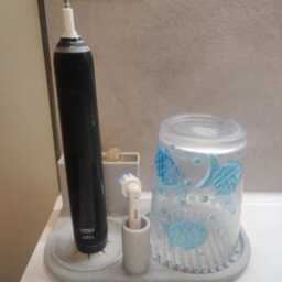 Oral-B Electric Toothbrush Tray - Holder With Cup Space - Waterproof - thumbnail 2