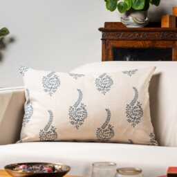 Floral Paisley Xl Rectangular Cushion Cover in Indigo Blue & Natural Beige. Traditional Flower Leaf Motif. 23X15 - thumbnail 1
