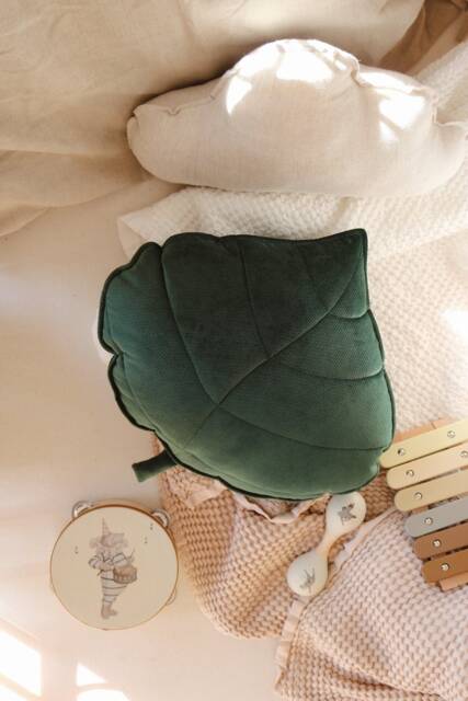 "Velvet Leaf Pillow ""Green" - image 1