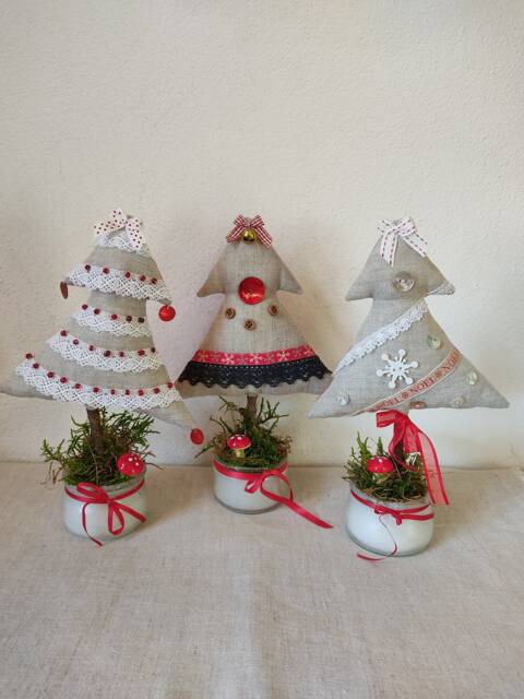 Decorative Fabric Christmas Tree - image 1