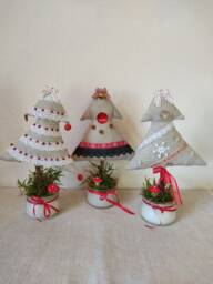 Decorative Fabric Christmas Tree - thumbnail 1