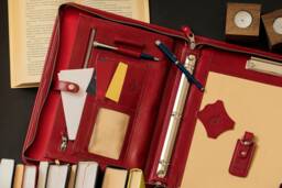 Leather Portfolio 3 Ring Binder, Red Leather Clipboard, Professional Conference Folder A4, Zippered Document Holder - thumbnail 1