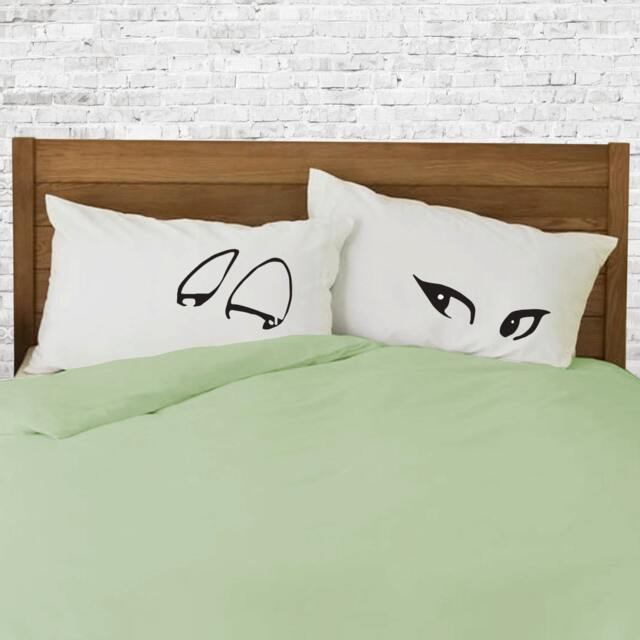 Lover's Pillow Case Flirty Eyes Pillowcase Set For Couples