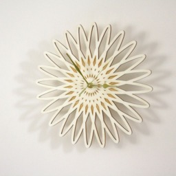 Geometric Clock, Wooden Flower Shape, Scandinavian & Natural Design, Minimal Home Decor, Poplar Wood, Unique Housewarming, Birthday Gift - thumbnail 3