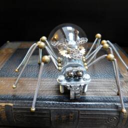 steampunk Spider Sculpture - thumbnail 3