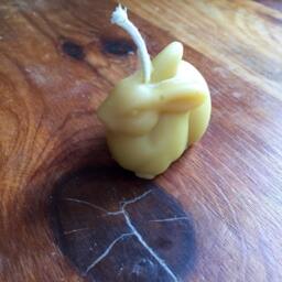 Beeswax Small Bunny Candle - thumbnail 2