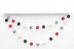 Buffalo Plaid Felt Ball Garland Christmas Holiday Decor