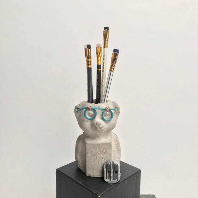 Office Organizer Steadfast Friend Concrete Honey Bear Pencil Holder With Green Wire Glasses - image 1