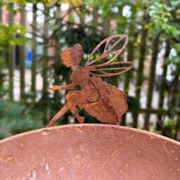 Rusty Fairy Metal Garden Stake Decoration - Water Dish Birdbath Rain Catcher - thumbnail 4